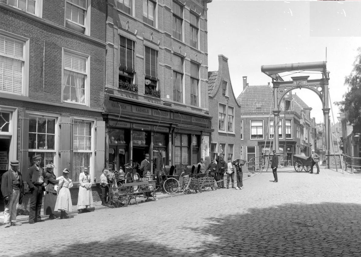 Hooigracht 110-112.jpg